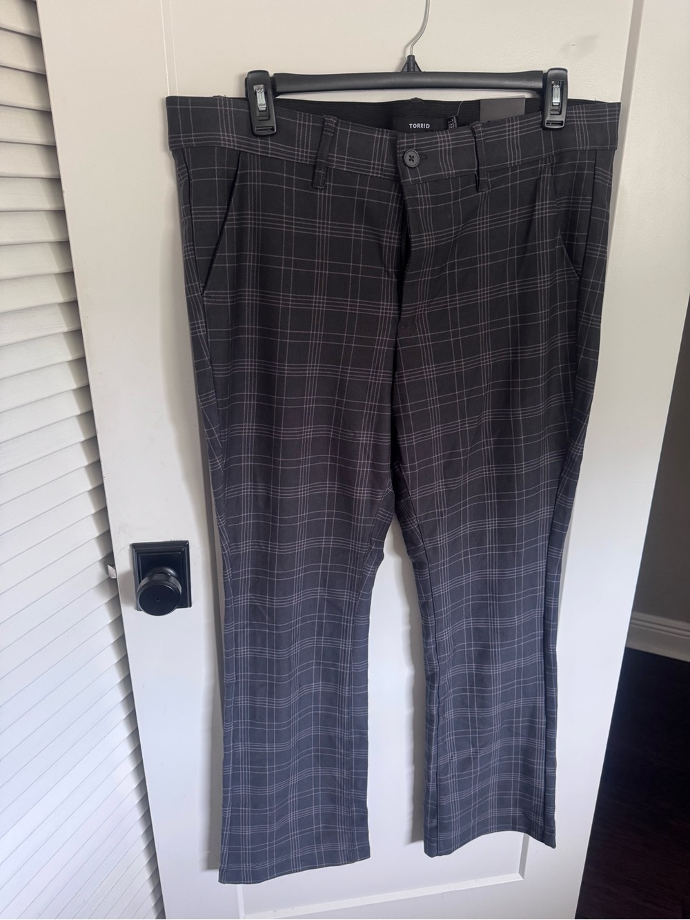 torrid Black and Gray Plaid women’s Dress Pants